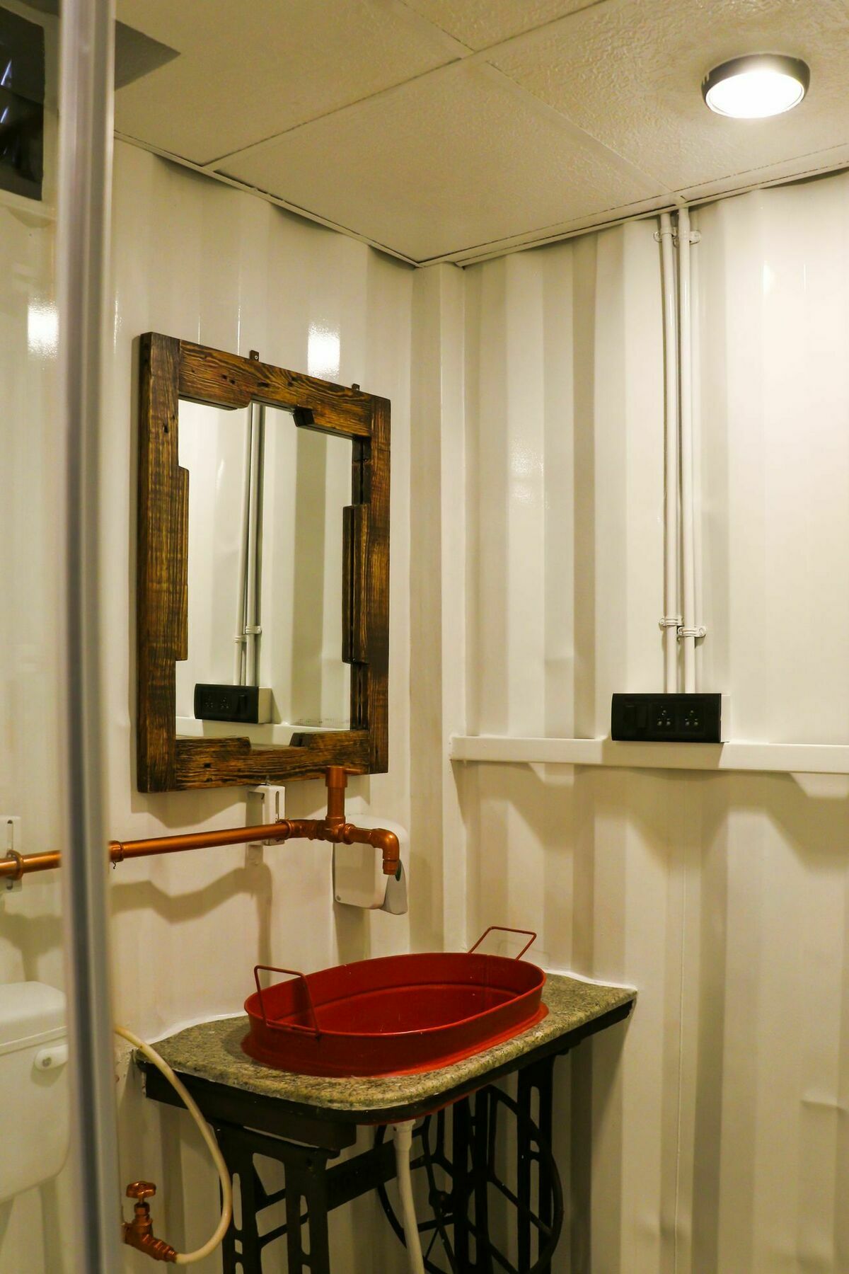 Beach Box Hotel Baga Gosavvy Collection Exteriör bild