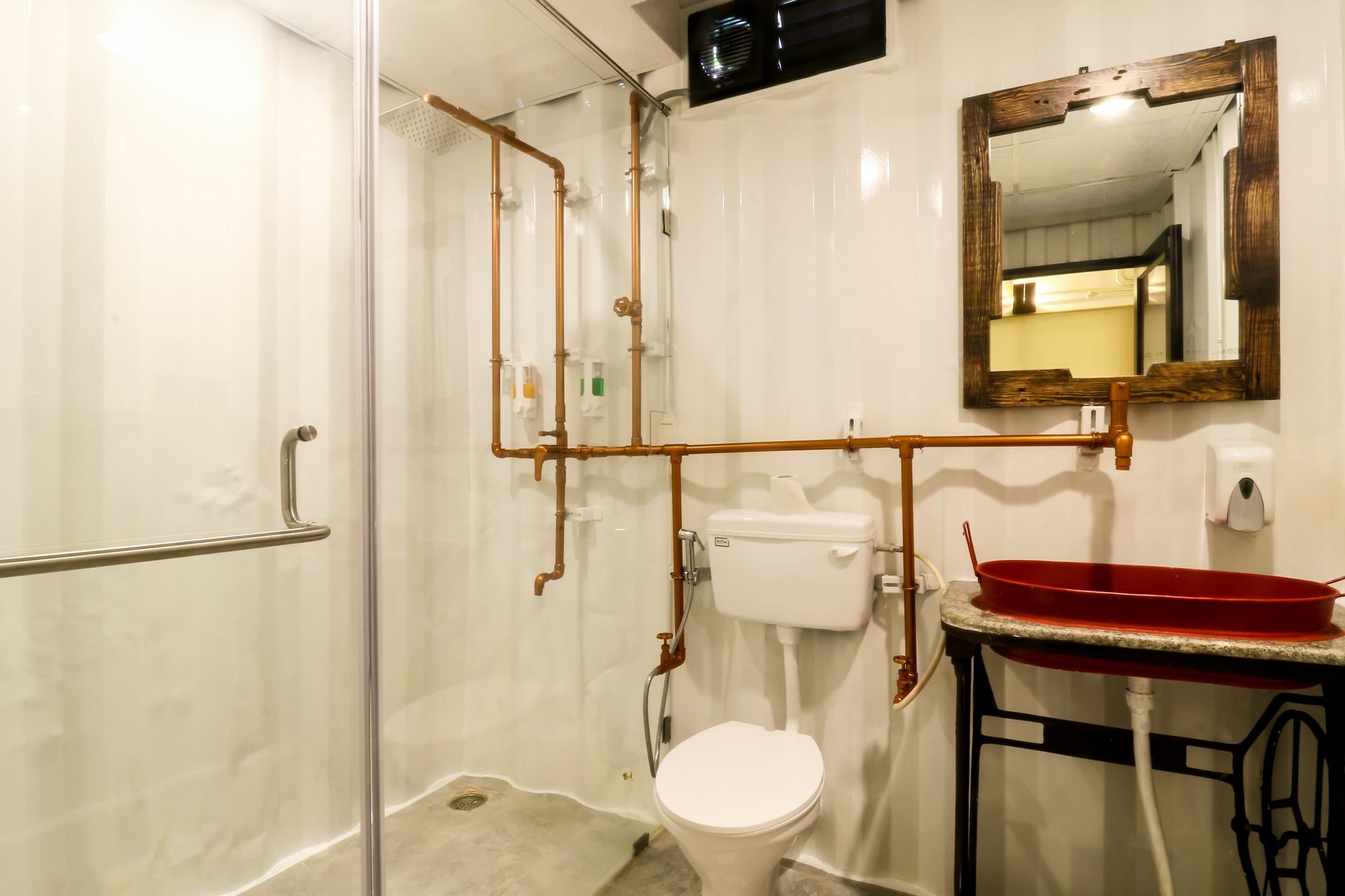 Beach Box Hotel Baga Gosavvy Collection Exteriör bild