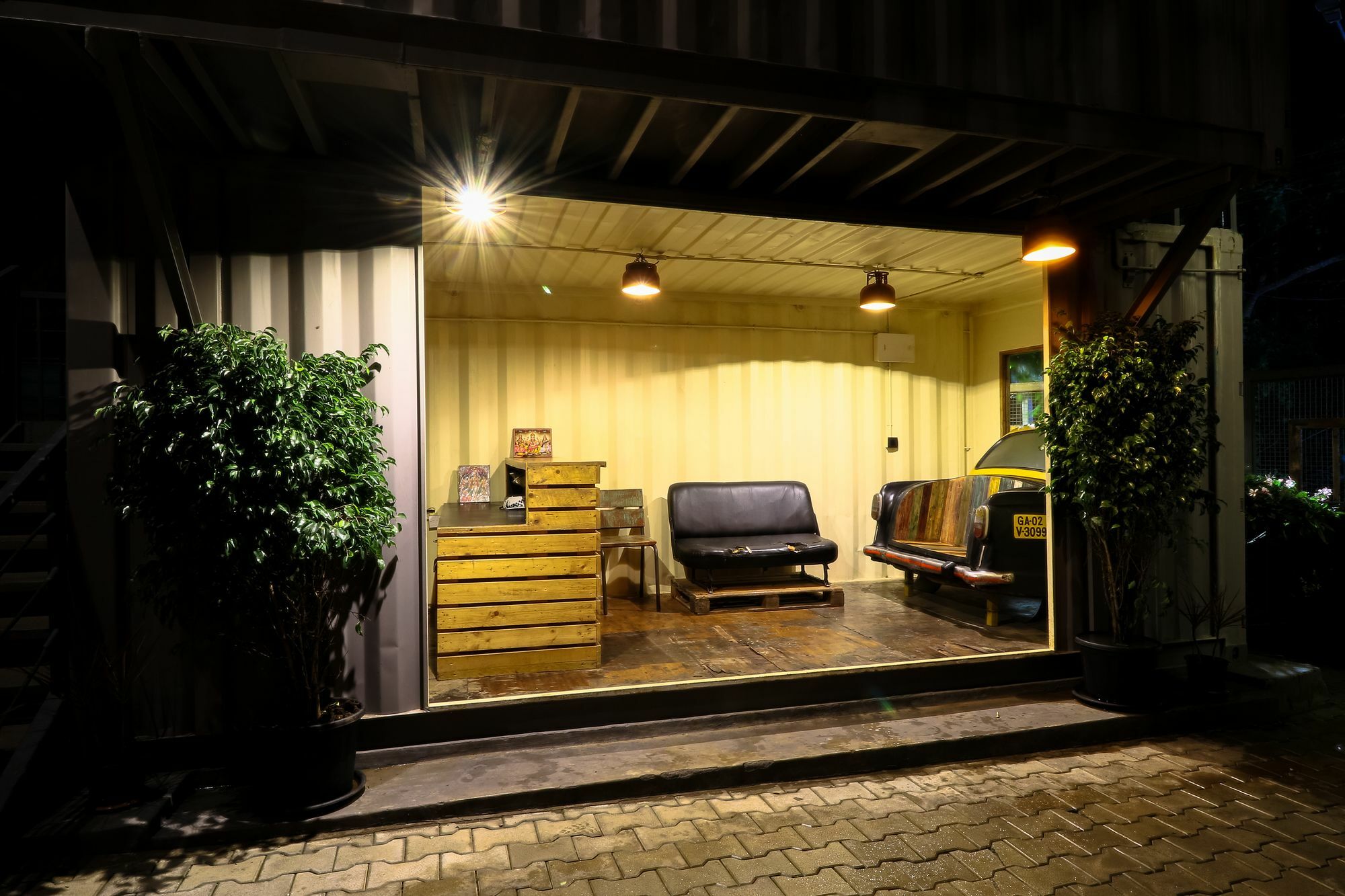 Beach Box Hotel Baga Gosavvy Collection Exteriör bild
